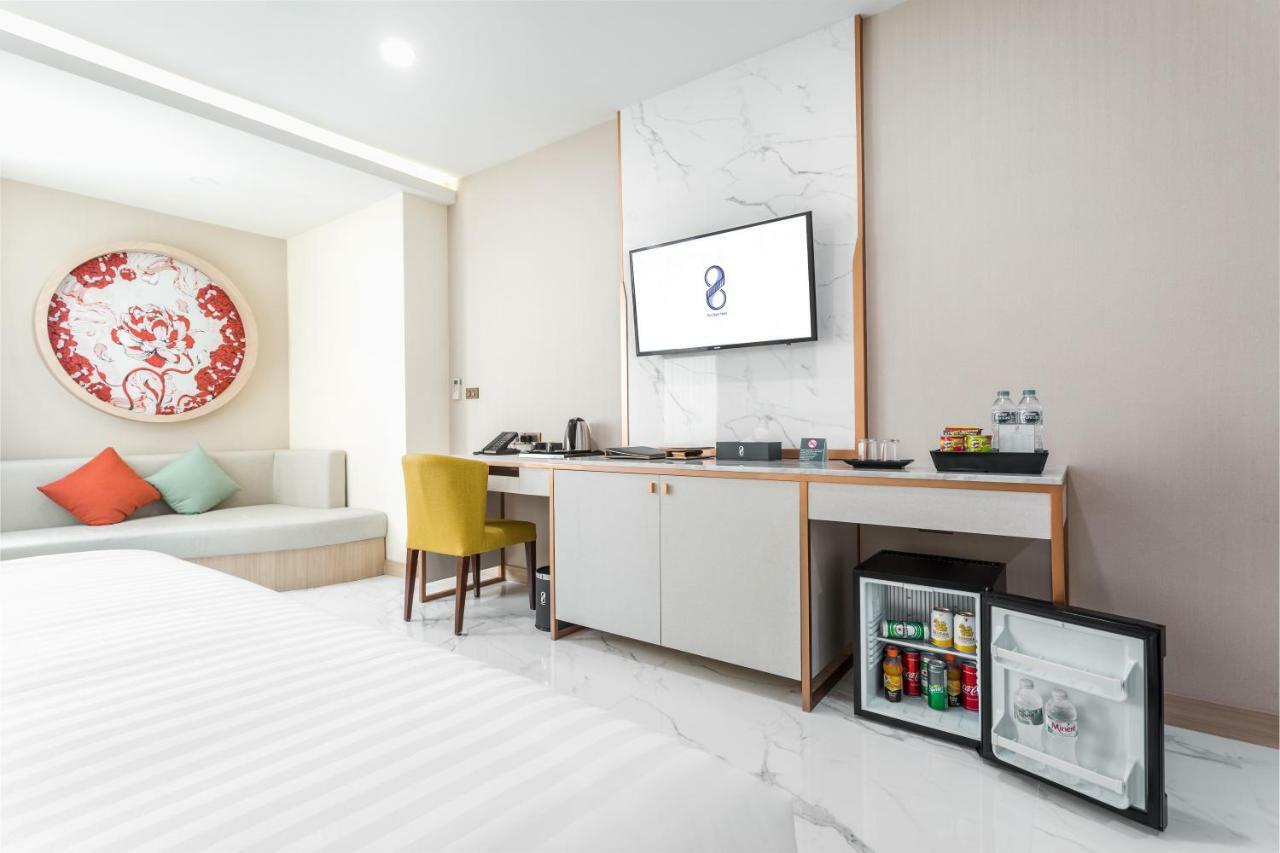 The 8 Hotel Udonthani Exterior photo