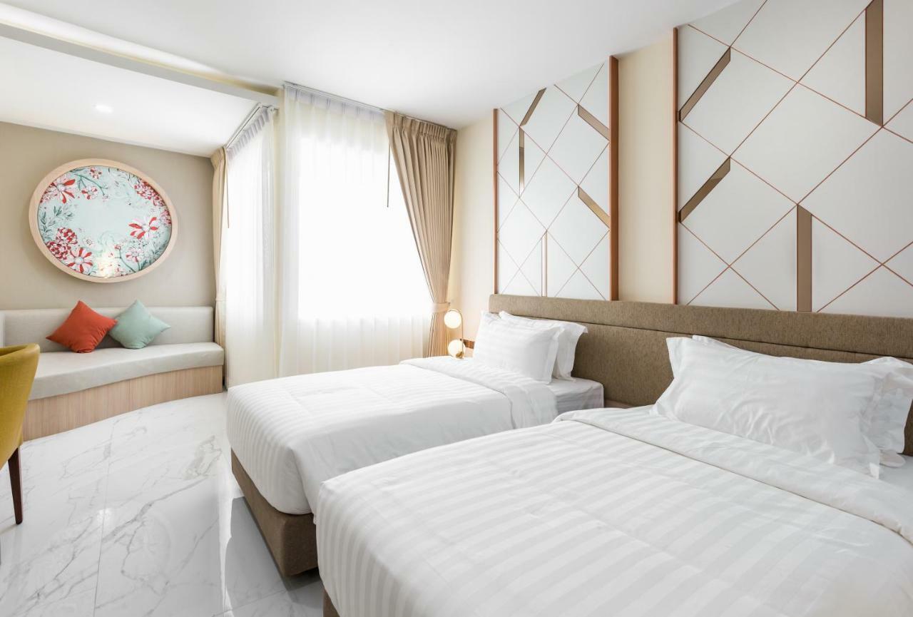 The 8 Hotel Udonthani Exterior photo